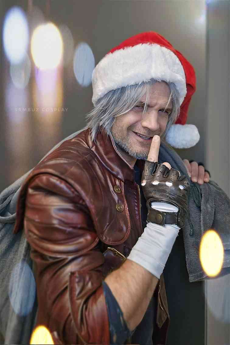 皮衣配圣诞帽！意大利Coser演绎《鬼泣5》圣诞但丁