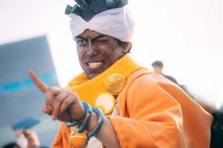 Coser为还原JOJO阿布德尔涂黑脸，引发跨文化论战