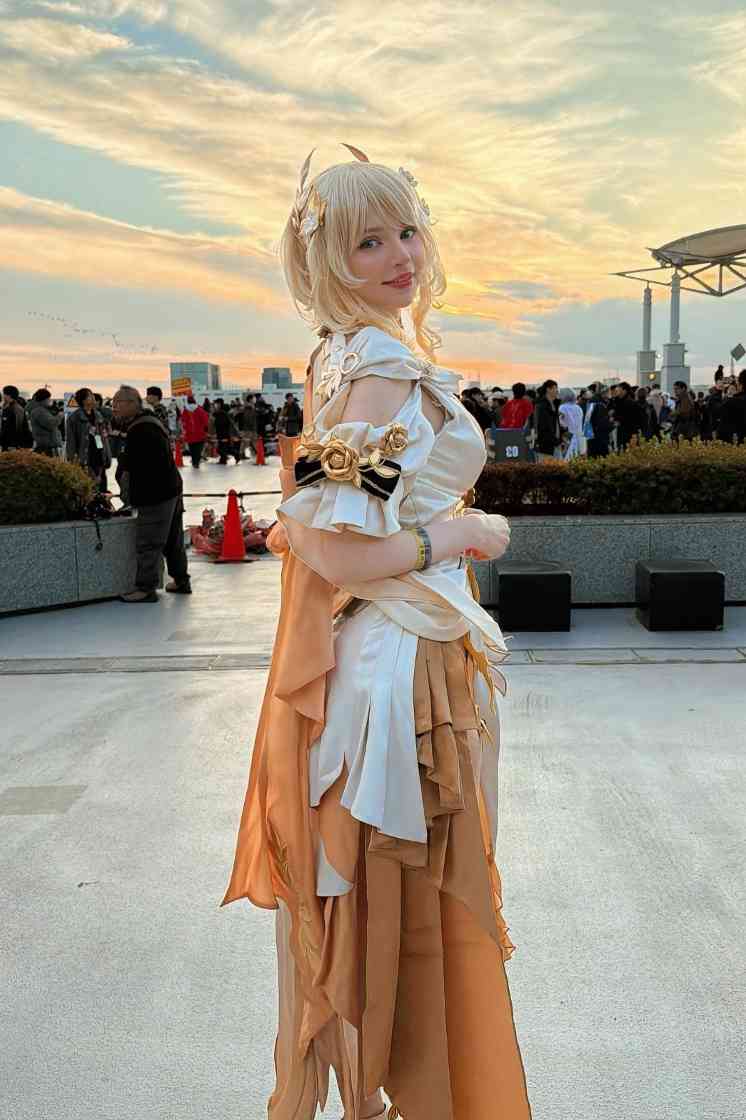 《生化4》阿什莉体模新美图 白嫩肉腿缠腿环