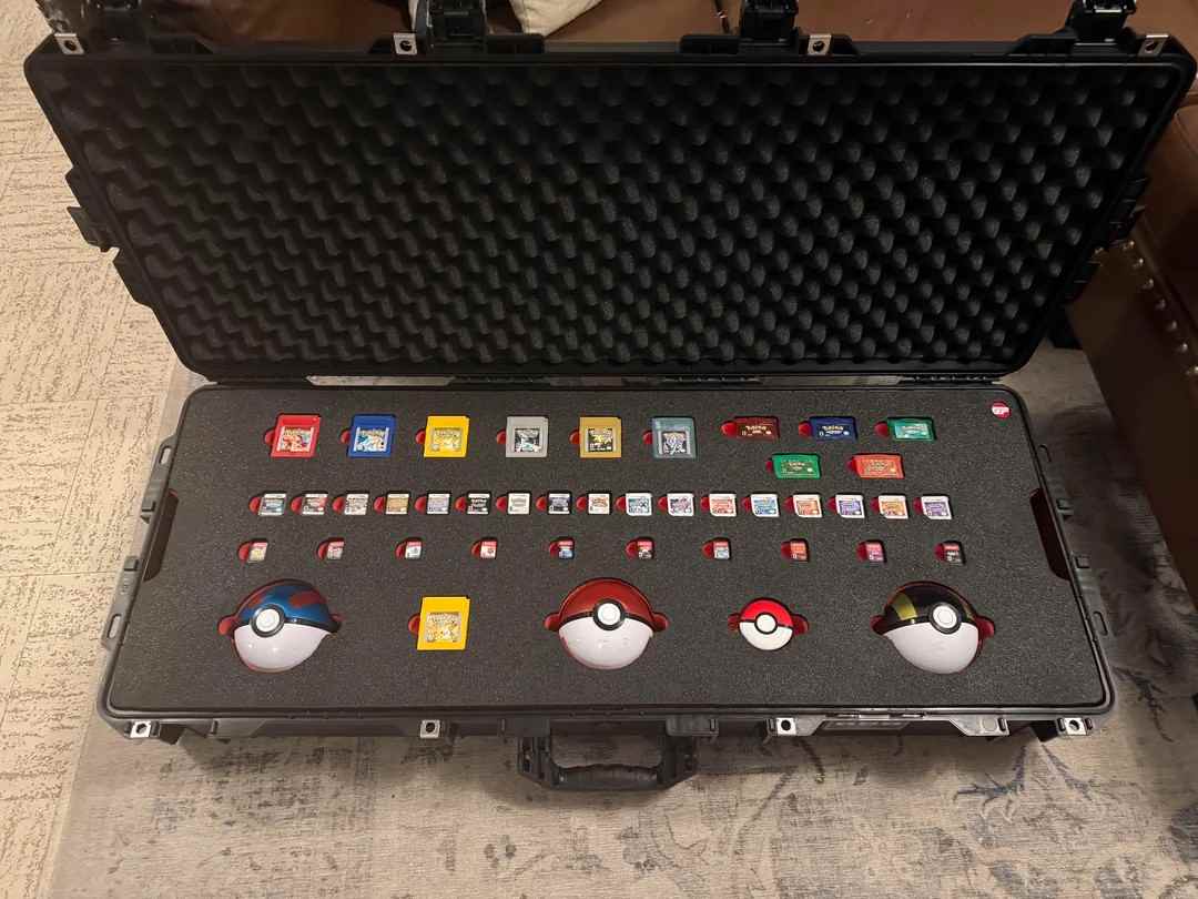 宝可梦大佬晒收藏百宝箱 世界末日来了都不怕