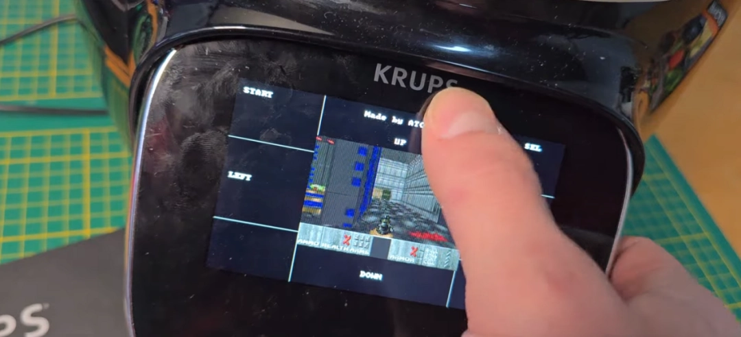 无处不在!初代《毁灭战士》被移植到智能电压锅上(图4) 无处不在!初代《毁灭战士》被移植到智能电压锅上