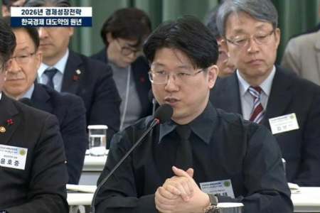 金亨泰称：游戏产业要用AI