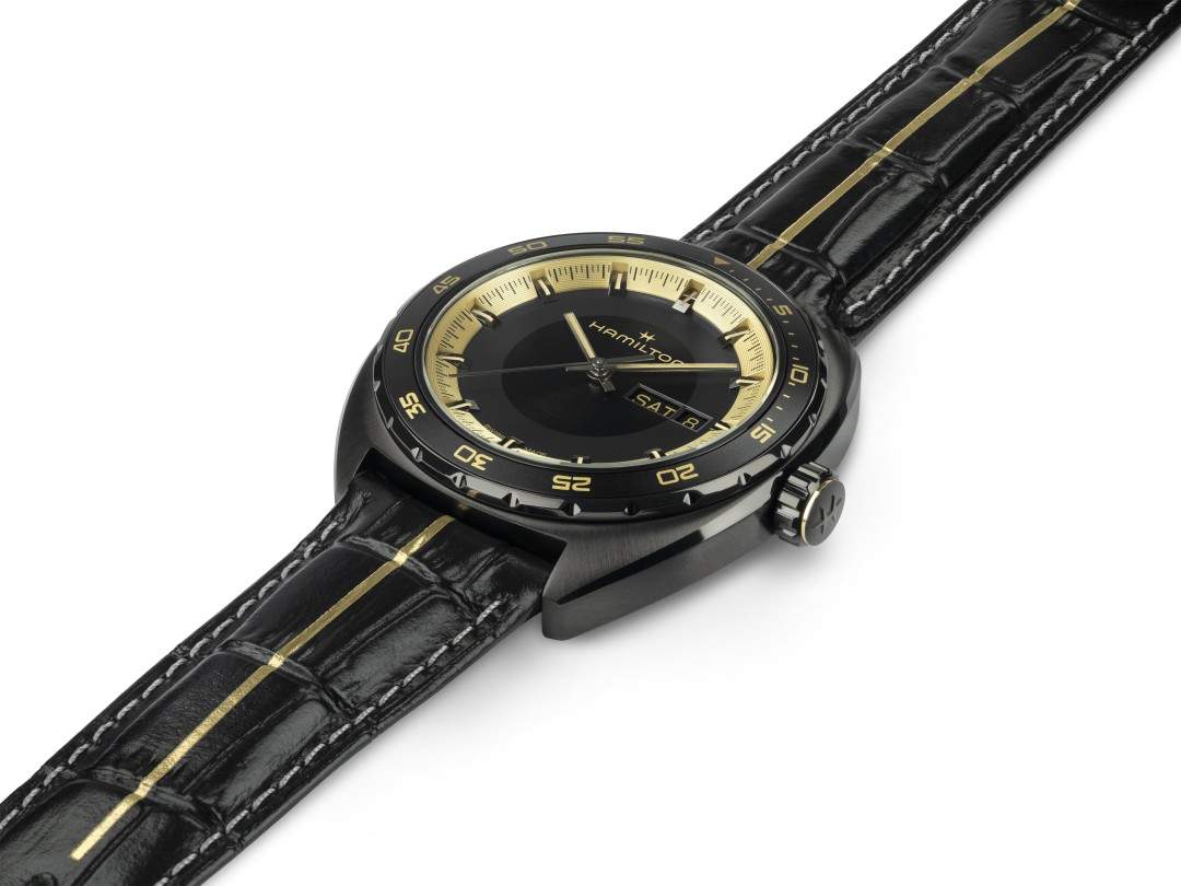 《生化危机9》海量新截图 展示视角、敌人、联动手表、手办