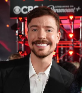 坐拥两亿粉丝却需借钱度日?野兽先生自曝银行账户为负(图1) 游侠网1